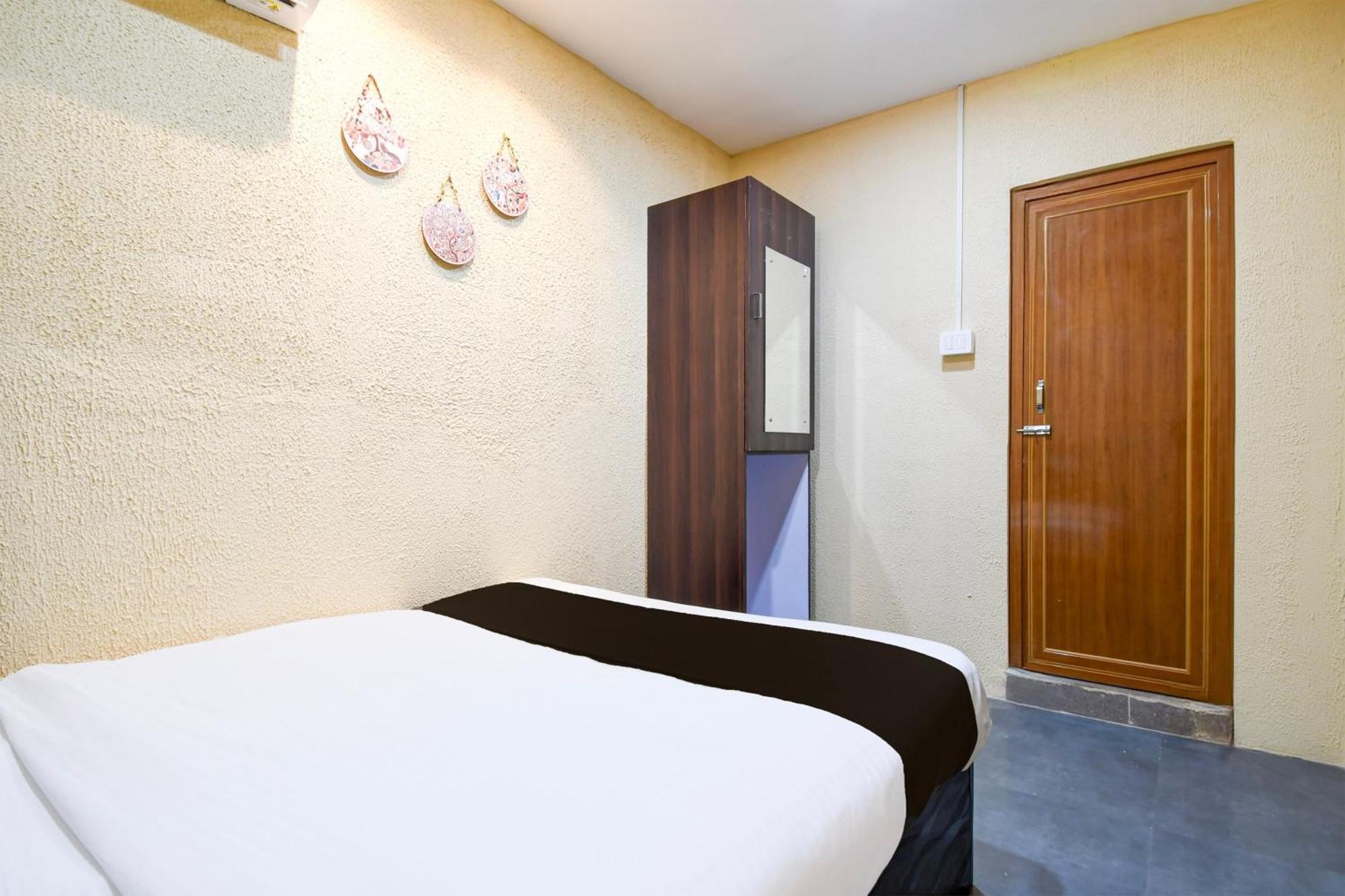 Super Hotel O Pra Guest House Bhubaneswar Exterior foto