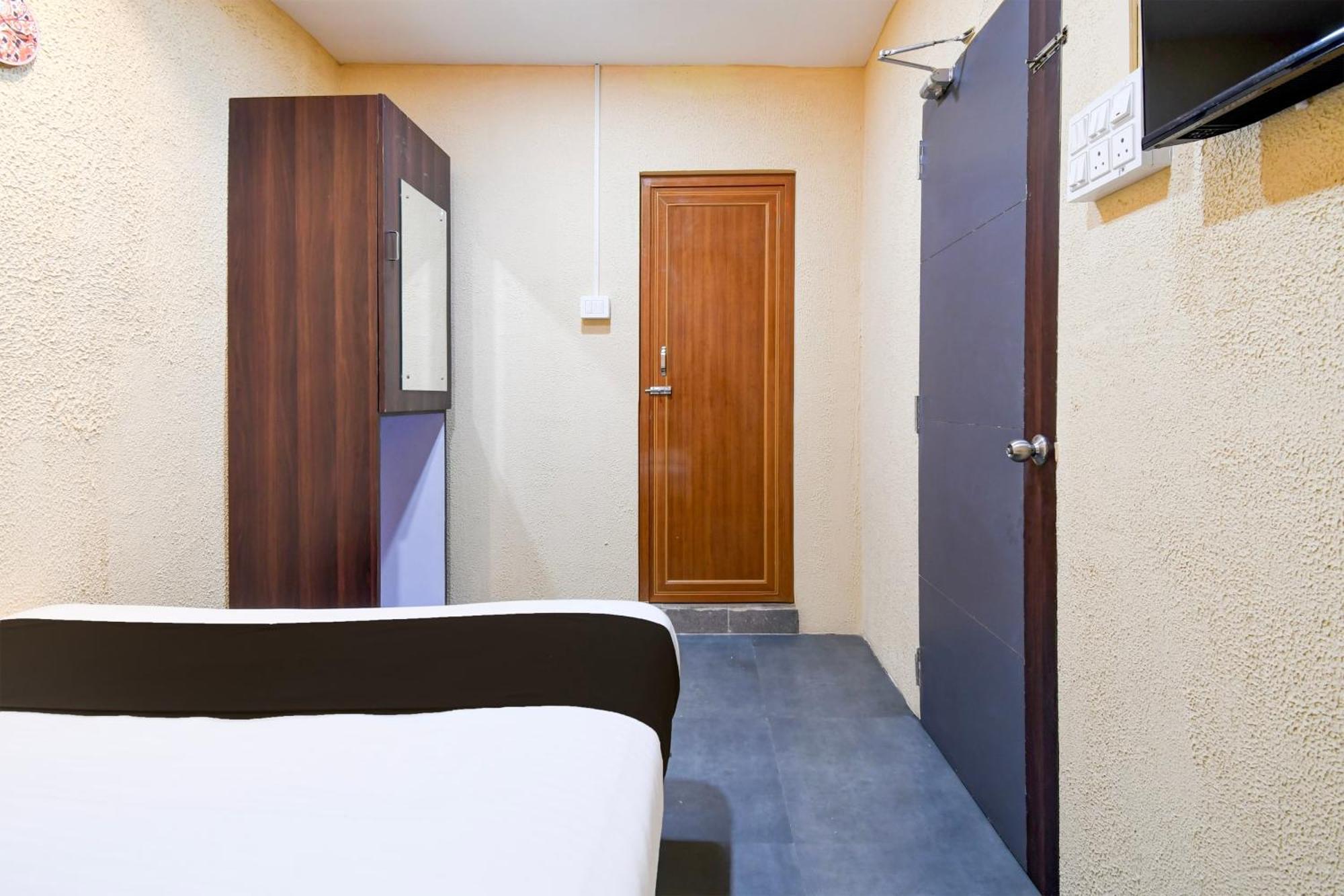 Super Hotel O Pra Guest House Bhubaneswar Exterior foto